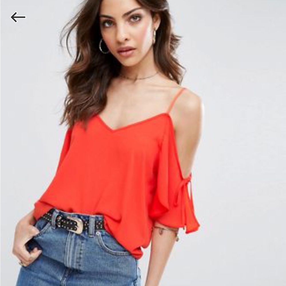 ❤️ Tie Sleeve Cami ❤️